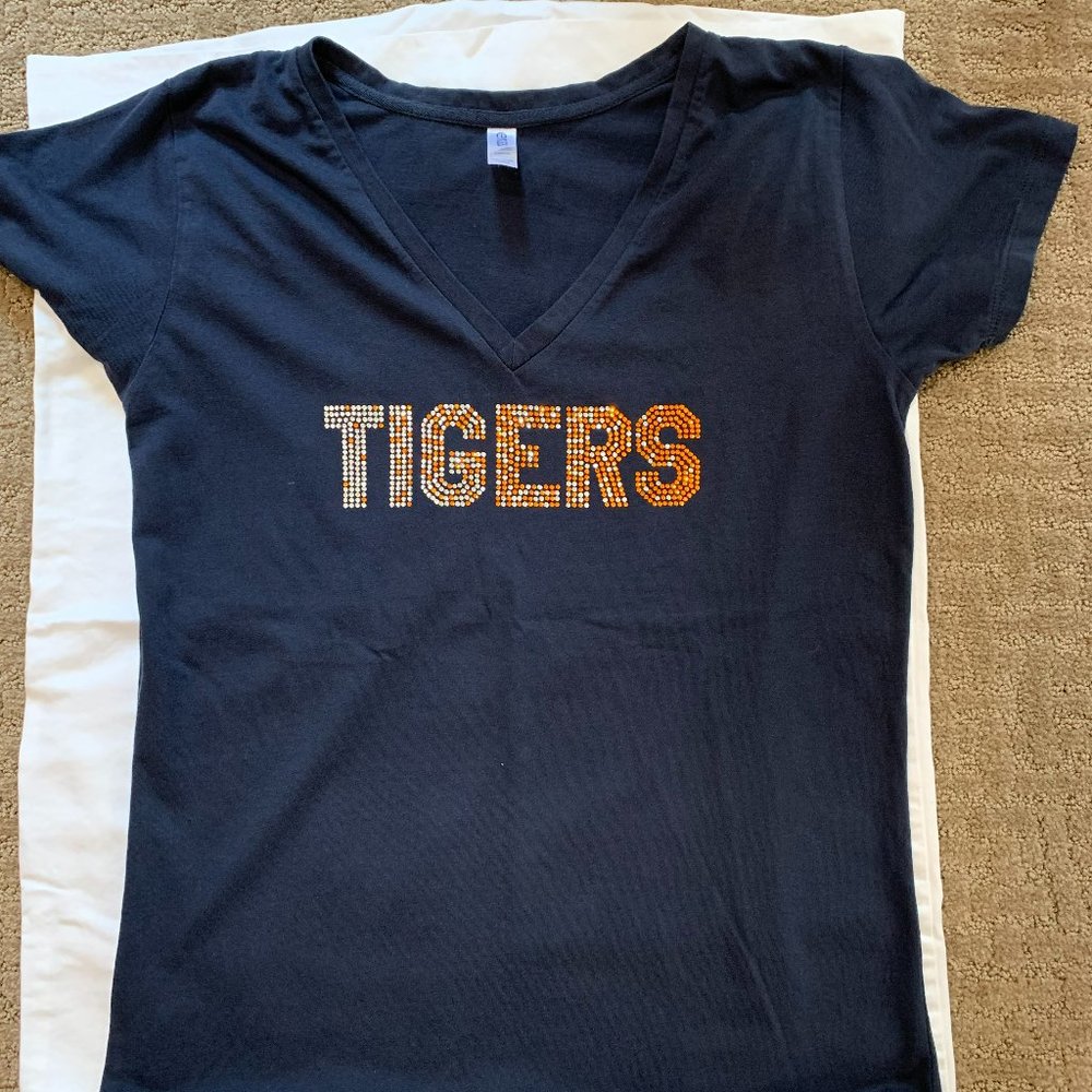 Woman's Tigers Bling Tee Shirt Size Large